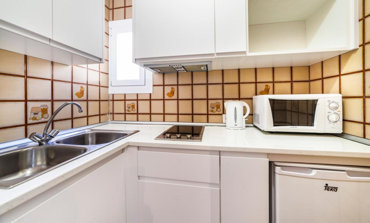 Apartamentos Charlys Can Picafort Can Picafort  Eksteriør bilde